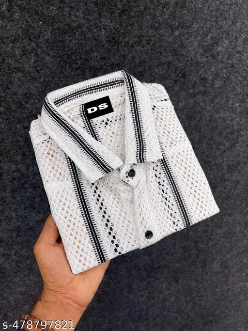 en Regular Fit Self Design Spread Collar Casual Shirt